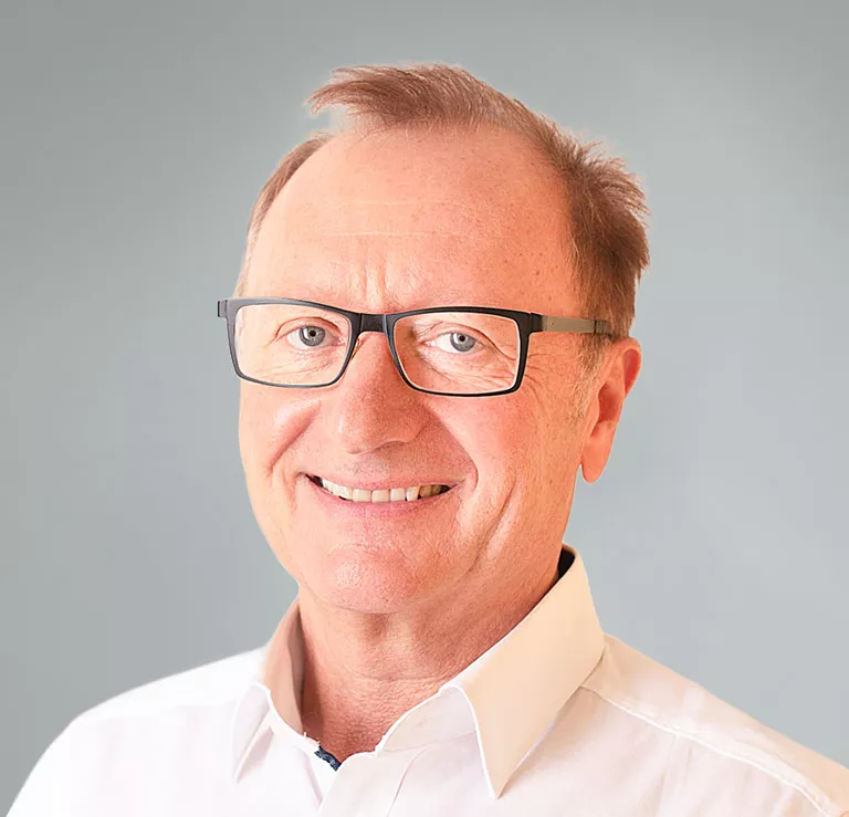 Porträt der Vertriebsleitung für Solar der Mönius Finanz-Marketing GmbH